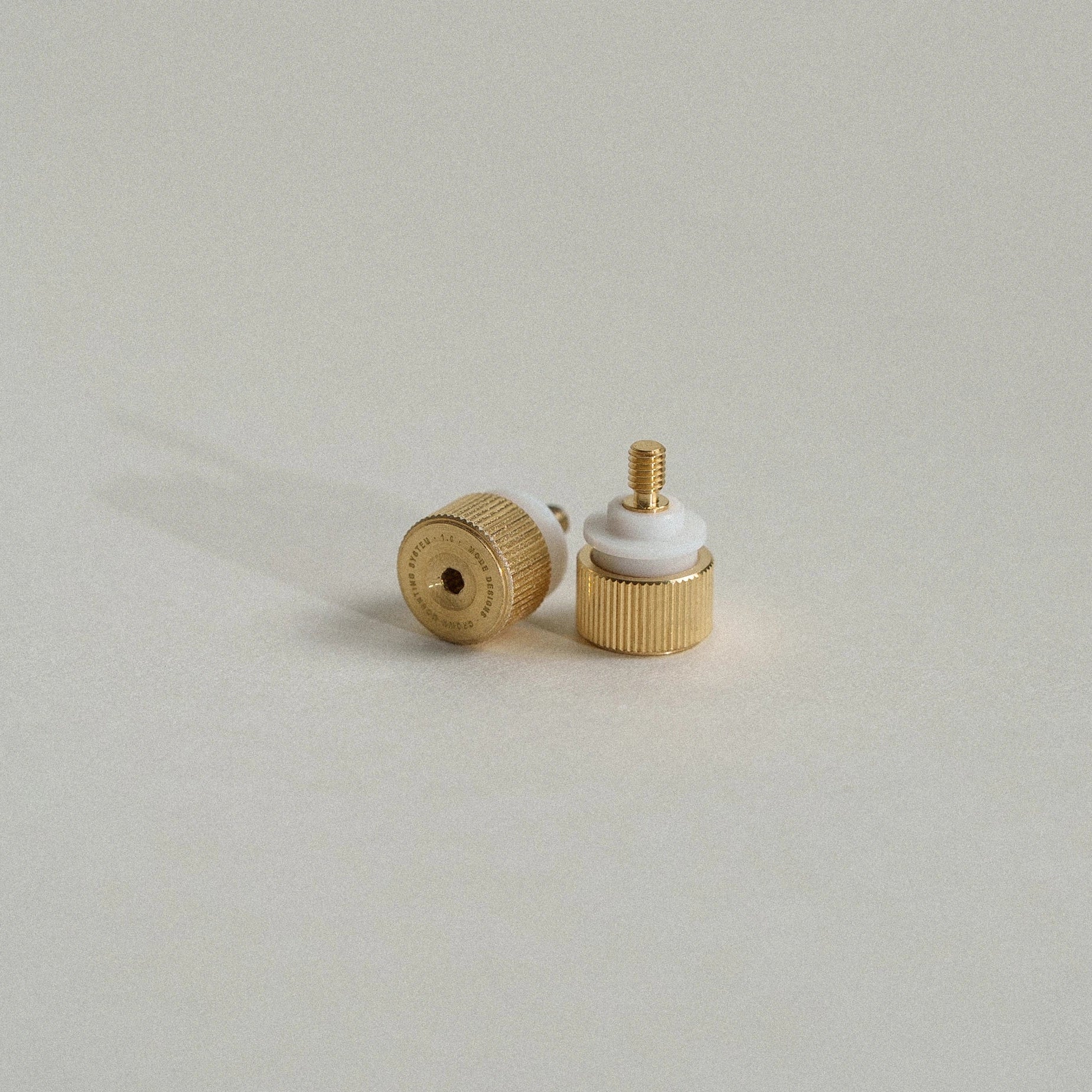 Mode Designs Crown Mounting System - Top