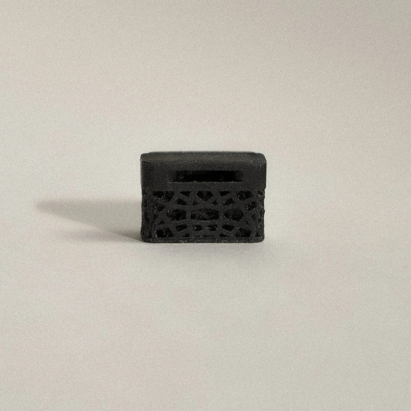 Black Lattice Block