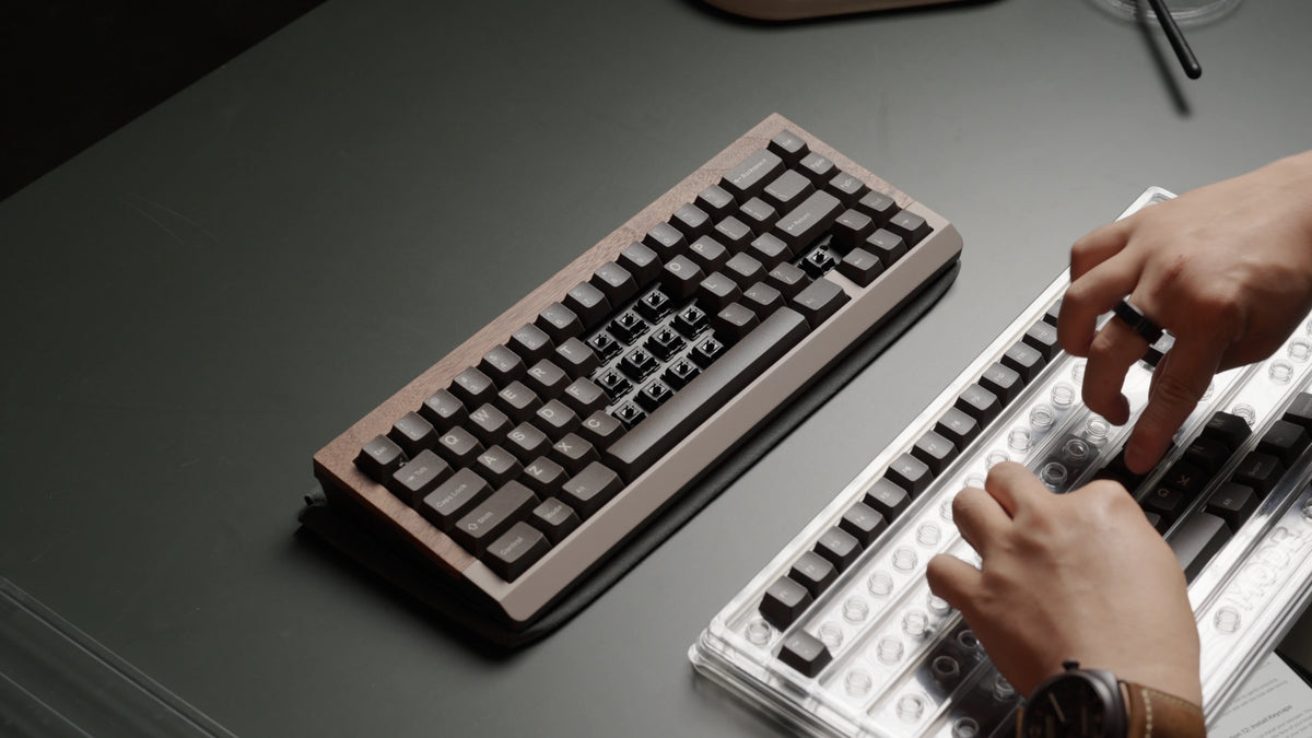 Installing MX-compatible keycaps.
